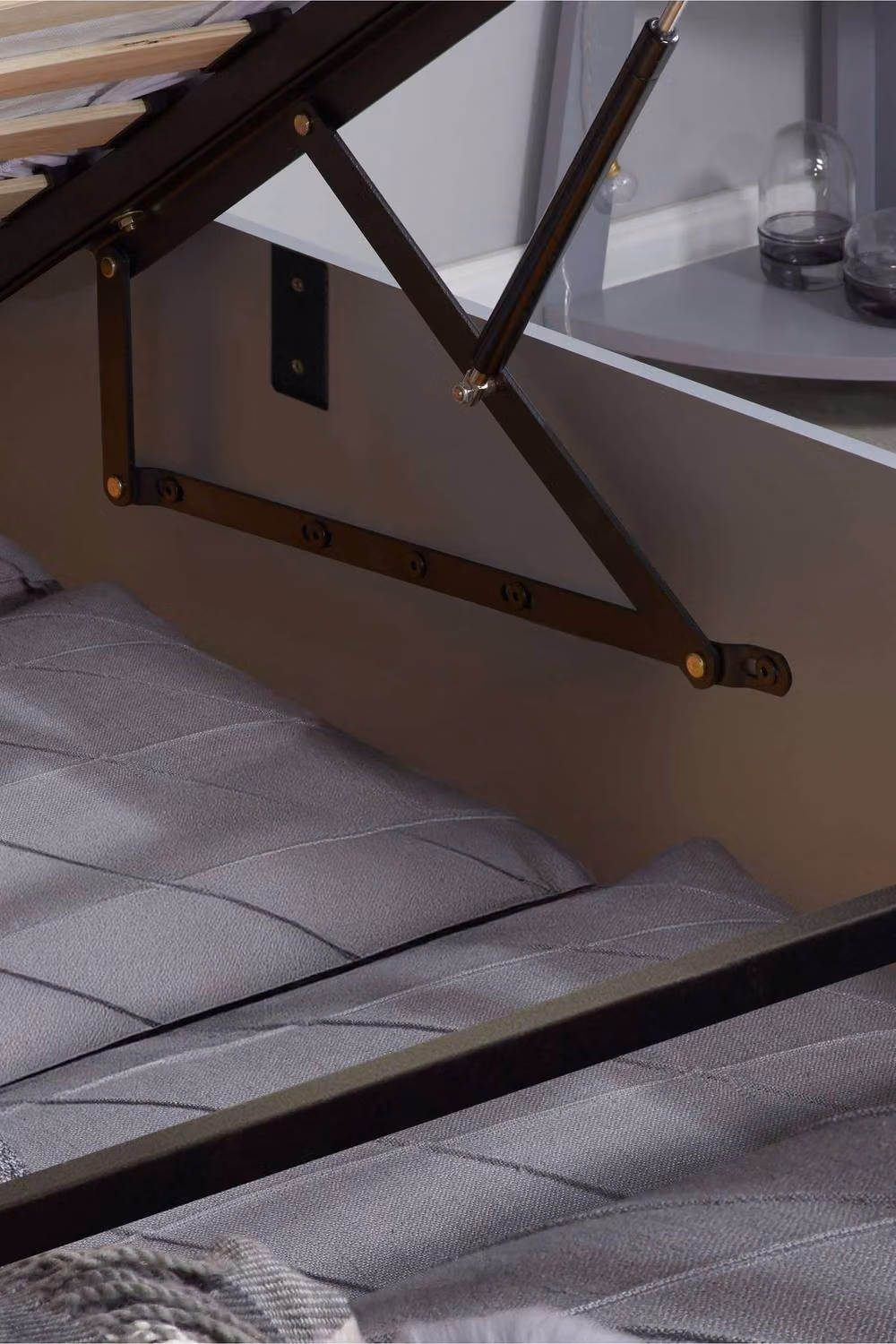 Birlea Phoenix Ottoman Storage Bed Frame in Grey, King Size (180 x 200 cm) – 2