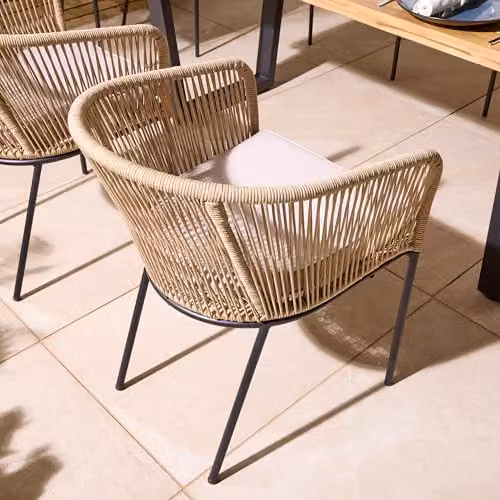 Rowlinsons Oslo 6 Seater Acacia Wood and Metal Dining Set in Brown and Grey, W: 160 cm – 4