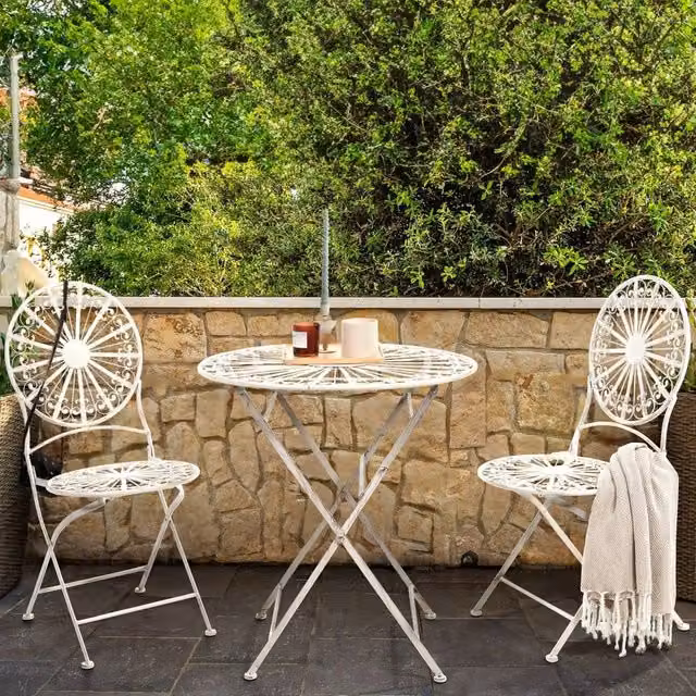 Wyld and Coco Set of 2 White Distressed Metal Foldable Bistro Chairs