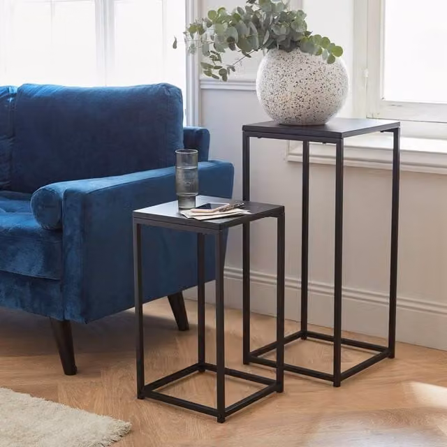sweeek Pair of Industrial Black Metal Square Nested Side Tables – 1