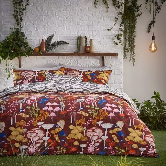 Amanita Abstract Mushroom Reversible Duvet Cover in Redwood and Multicolour, 90 x 190 cm