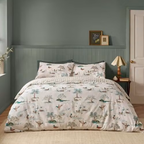 Catherine Lansfield Mallards Reversible Cotton Flannelette Double Duvet Cover Set, Beige and Multicolour, Duvet Cover 200 x 200 cm, Pillowcase 50 x 75 cm