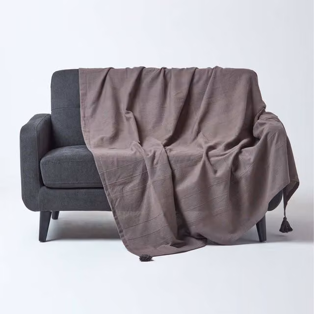 Homescapes Rajput Ribbed Cotton Throw in Grey