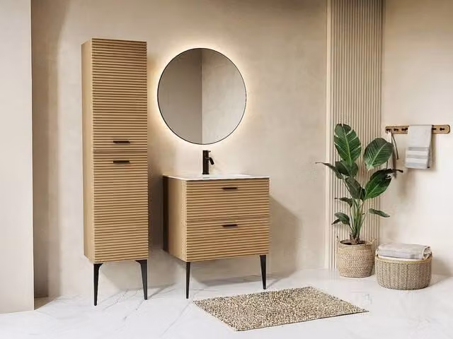 Vente-unique Fluted Freestanding Bathroom Unit with Inset Basin and Tall Cabinet in Light Oak