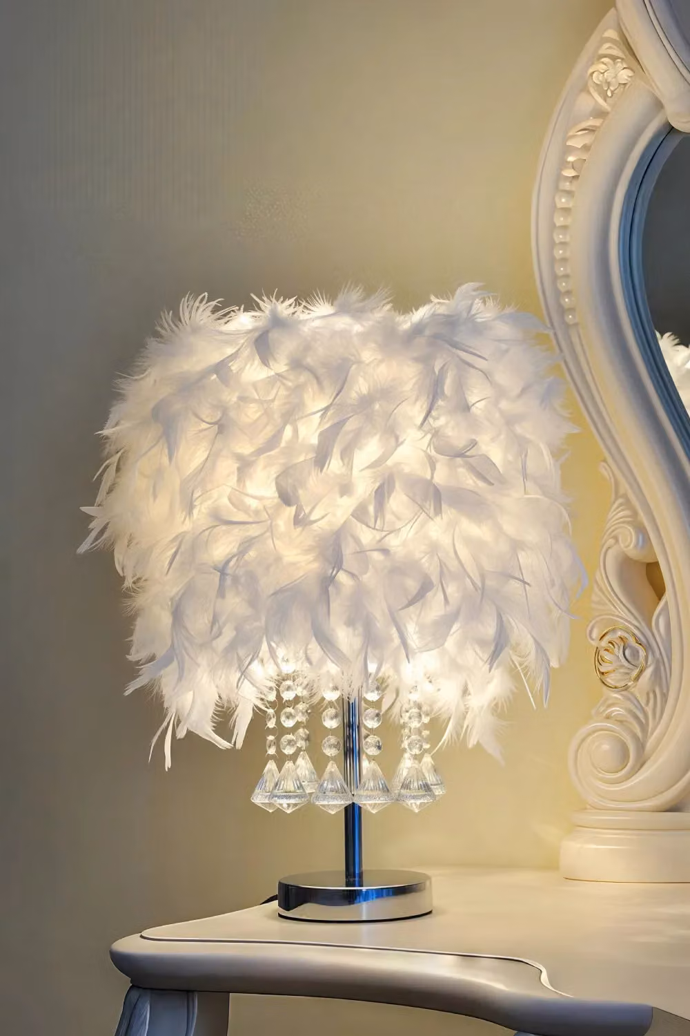 Living and Home Modern Feather Bedside Table Lamp in White and Silver – 2