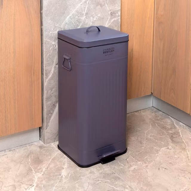 Charles Bentley 30L Steel Square Retro Pedal Bin with Removable Inner Bucket in Blue and Purple