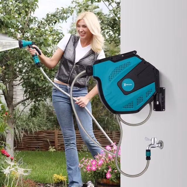 DURHAND Automatic Compact Garden Water Hose Reel with Spray Nozzle, Blue, 15m