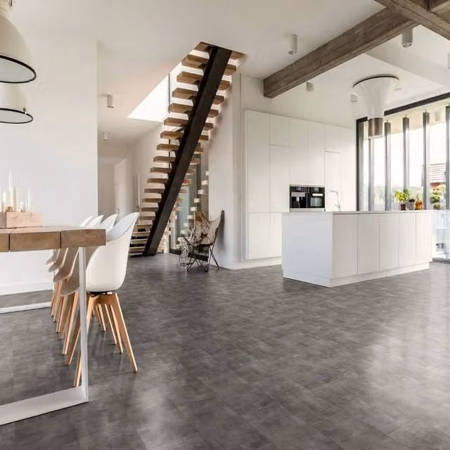 Luvanto Clic Plus Stone Effect SPC Click Luxury Vinyl Tile in Mid Grey (5mm) – 1
