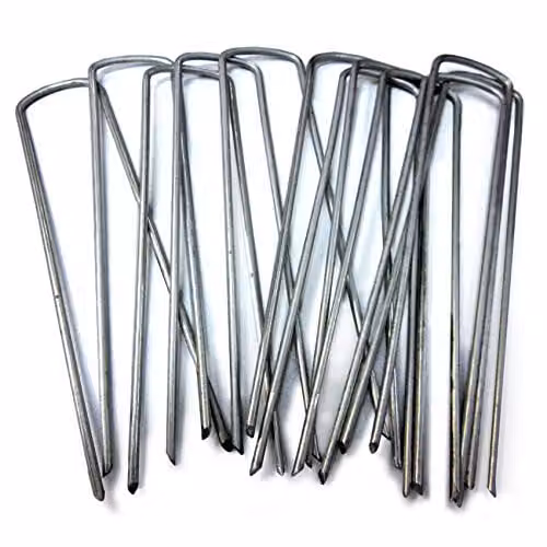 Actiasmat Galvanised Steel U Pins with Bevelled Ends in Silver, 50-Pack, for Artificial Grass and Lawn Weed Control – 1