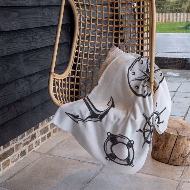 Benjamin Tate Design Nautical Icons Fleece Blanket in Black, Beige and White, W/D/H: 120 x 150 cm – 1