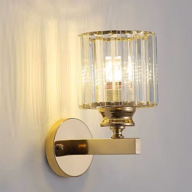 Goeco Modern Round Crystal Wall Light in Gold/Brass with E27 Socket