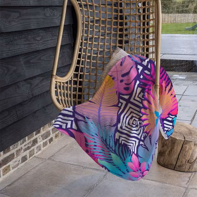 Benjamin Tate Design Tropical Geometric Fleece Blanket in Black, Beige and Multicolour, W/H: 120 x 150 cm