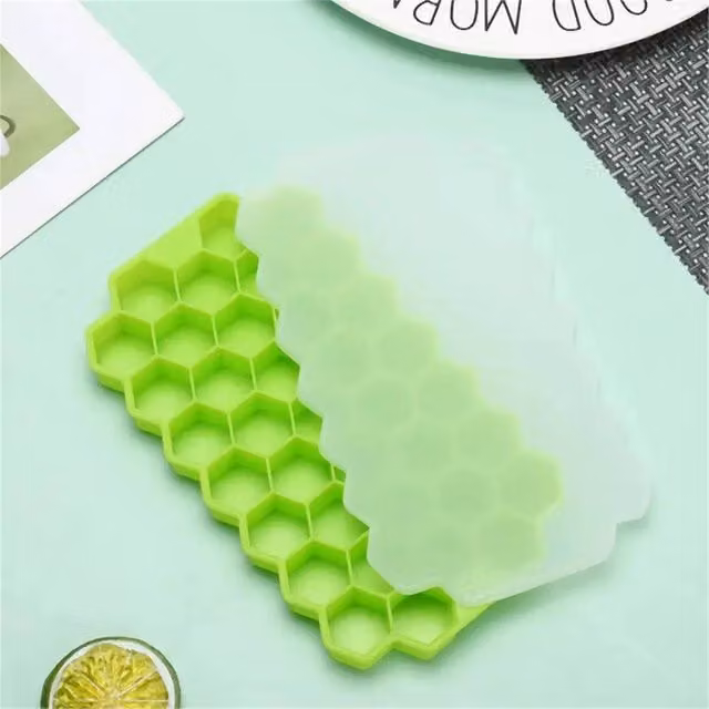 Nordara Stackable Ice Cube Trays, 4 Pack, Green