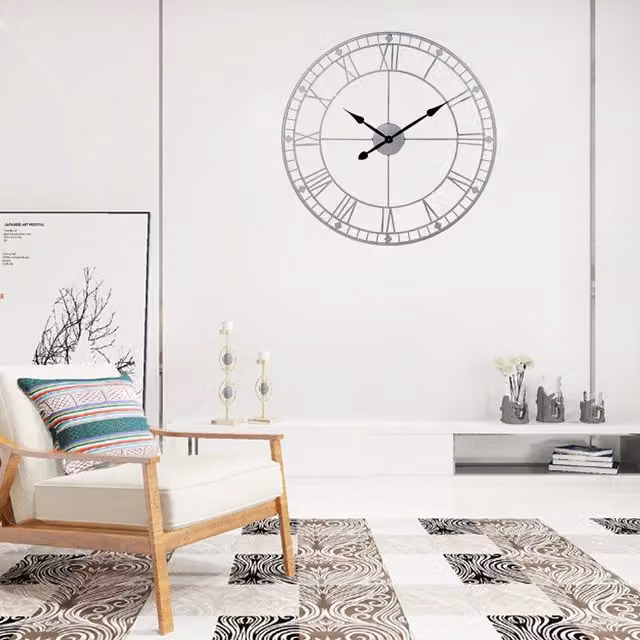 Livingandhome Industrial Silent Skeleton Round Metal Wall Clock in White and Grey