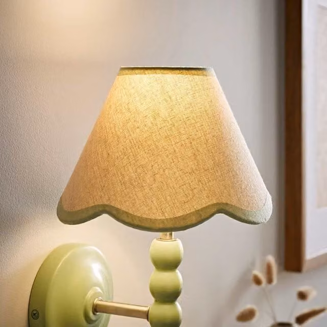 ValueLights Florie Natural Linen Tapered Scalloped Mini Lamp Shade with Pastel Trim in Pale Green – 1