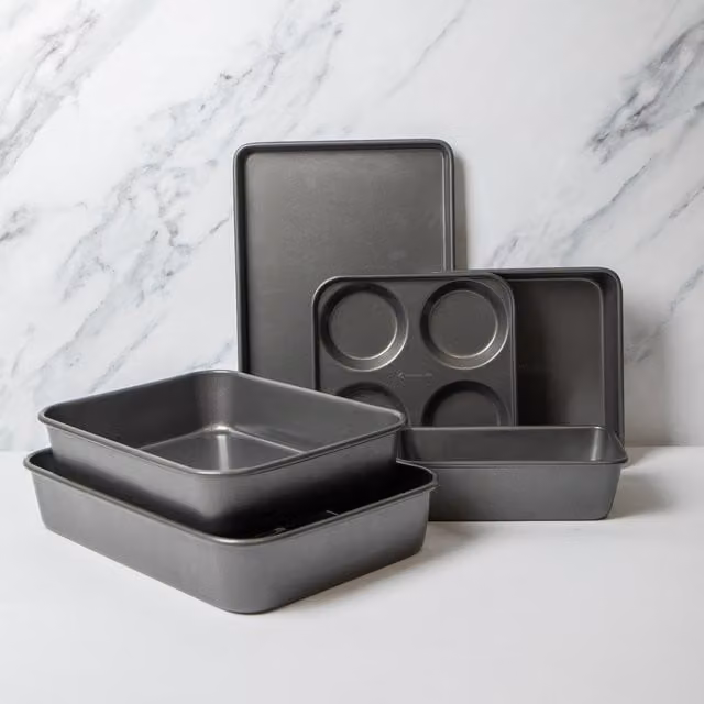 MasterClass 6-Piece Non-Stick Carbon Steel Bakeware Set in Grey, including 2 Trays, Loaf Tin and Yorkshire Pan
