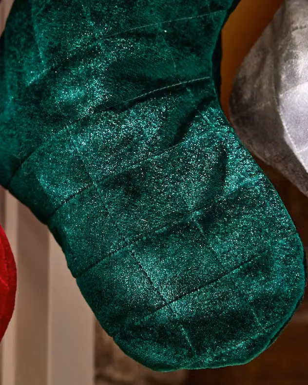 Dibor Set of 4 Harrington Quilted Velvet Christmas Stockings in Green, Red, Blue and Silver – 3