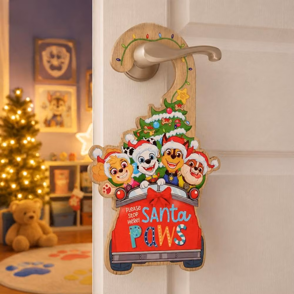 Widdop Bingham & Co Ltd Paw Patrol Santa Paws Please Stop Here Wooden Door Hanger in Red and Multicolour – 4