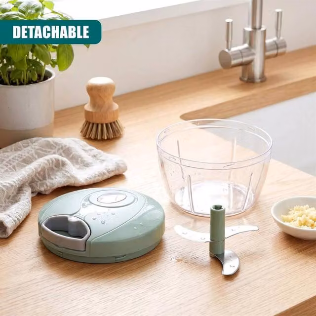 SPETLEK Manual Vegetable Chopper and Slicer in Transparent Plastic