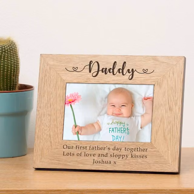 Uniqueful Personalised Daddy Wood Picture Frame, Brown, W/H: 10 x 15 cm