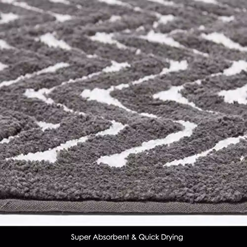 Homescapes Tidal Cotton Bathmat in Grey and White with Geometric Chevron Pattern and Non-Slip Backing, W: 50 cm, D: 80 cm – 6