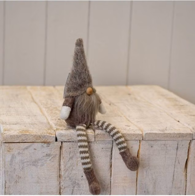KDMD Beige Wool Sitting Christmas Gonk Tabletop Decoration