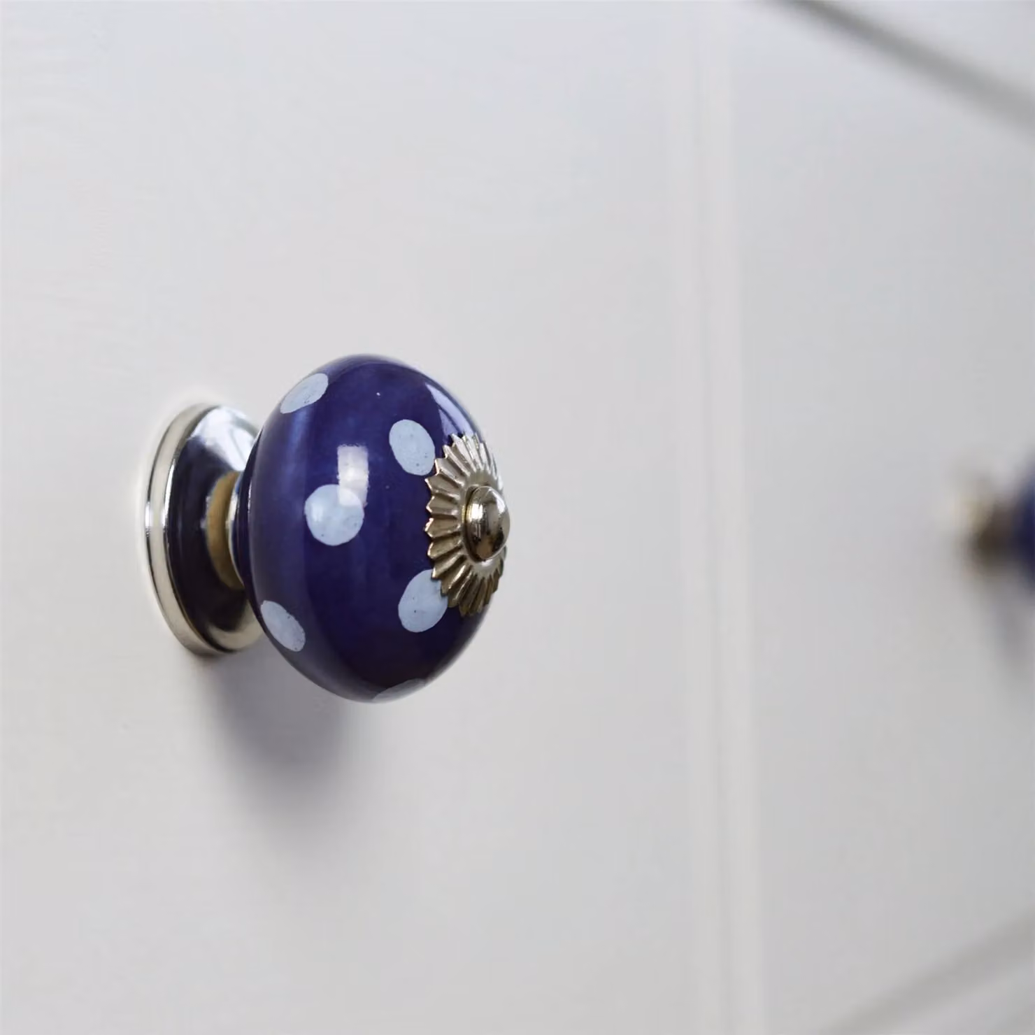Nicola Spring Blue Polished Ceramic Cabinet Knobs, Pack of 24 – 5