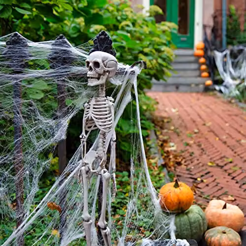 Kraft & Co Halloween Spider Web Decoration with 30 Fake Spiders in Red and White – 5