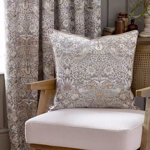 Morris & Co. Strawberry Thief Feather Rich Filled Cushion, Jacquard Velvet Floral Pillow in Beige, W/D/H: 55 x 55 x 55 cm – 3