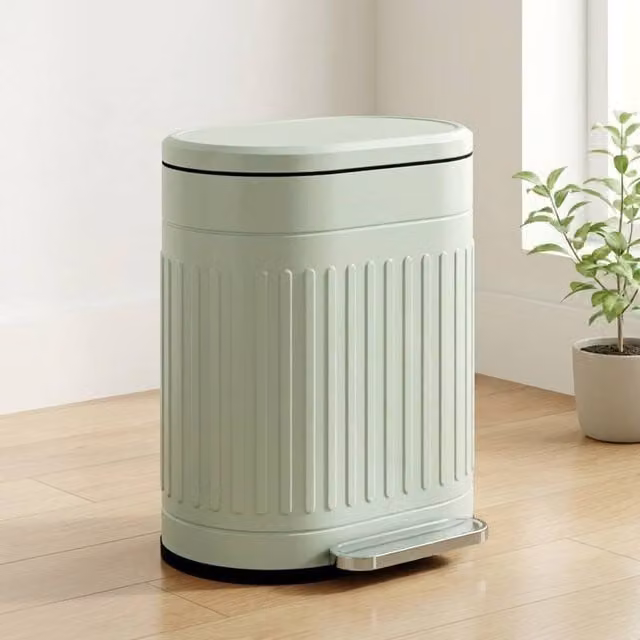 STILVORA 20L Kitchen Pedal Bin with Soft-Close Lid and Removable Inner Bucket in Green