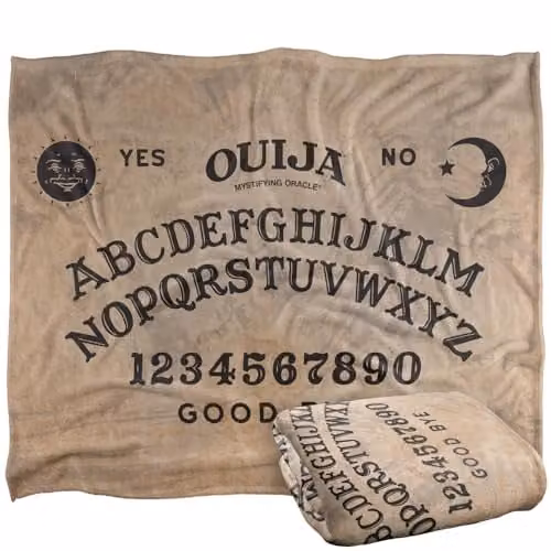 Hasbro Ouija Board Super Soft Fleece Throw Blanket, Multicolour, W: 152 cm, D: 127 cm