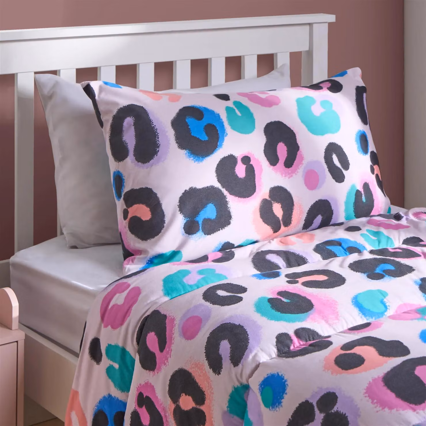 OHS Pink Leopard Print Kids Duvet and Pillowcase Set, 10.5 Tog, Single – 2