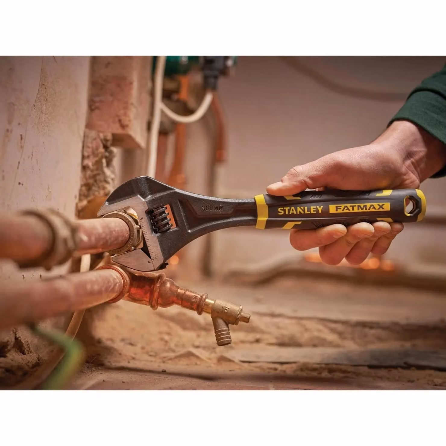 Stanley Fatmax Quick Adjustable Wrench in Black, Yellow and Multicolour – 3