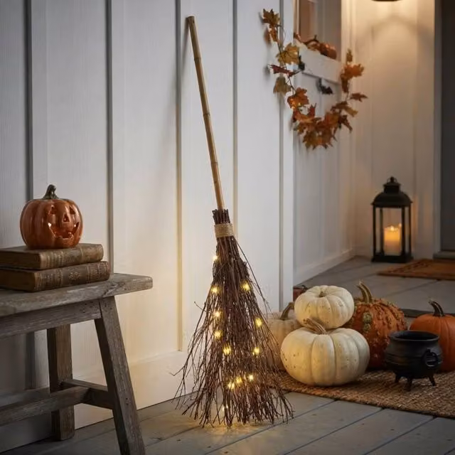 Garden Greatness Traditional LED Witches Broomstick in Brown