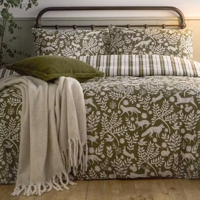 Make It A Home Skandi Woodland Reversible Brushed Cotton Duvet Cover Set in Green, W: 90 cm x L: 200 cm