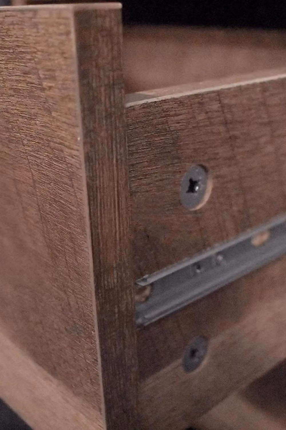 FWStyle 4 Drawer Cracked Oak Effect Chest of Drawers in Brown – 3