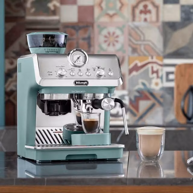DeLonghi La Specialista Arte Bean to Cup Manual Coffee Machine with Steam Wand in Green and Stainless Steel