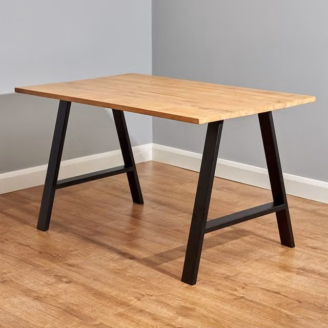 Livingandhome Modern Trapezoid Metal Table Legs in Black, Height: 35 cm