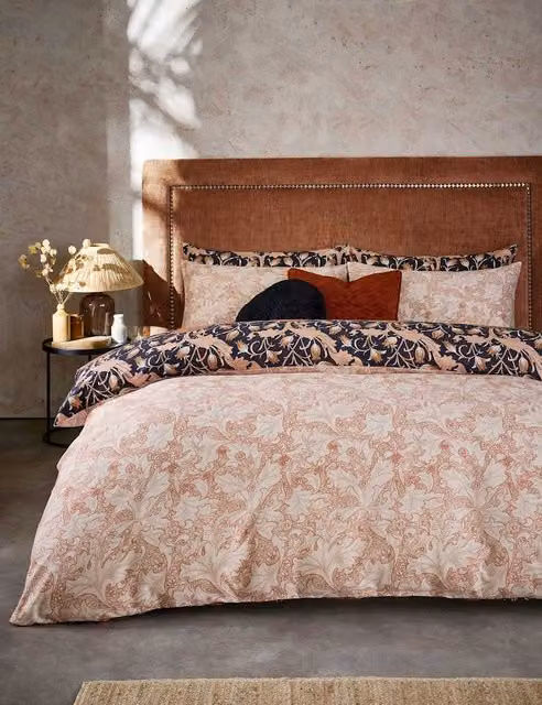 William Morris at Home Set of 2 Wild Tulip Floral Pure Cotton Pillowcases in Copper and Multicolour