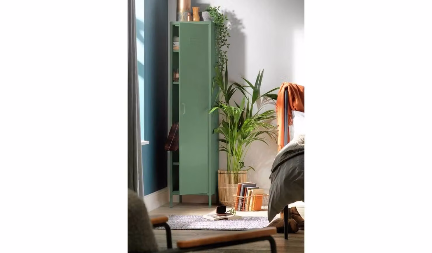 Cheap Furniture Warehouse Stevie Tall 1 Door 4 Shelf Metal Locker in Green