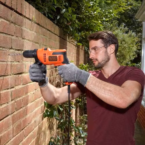 Black+Decker BEH200-GB 500W Electric Hammer Drill in Orange with 0-49,300 BPM for Masonry and Concrete – 3