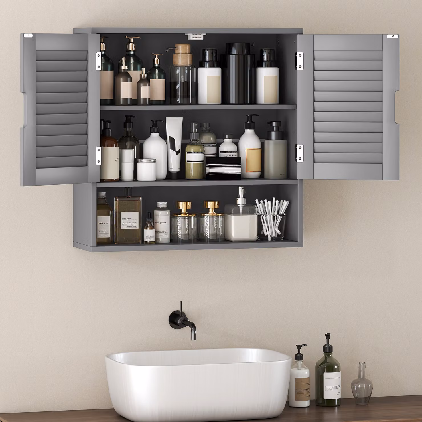 HOMCOM Grey Wall Mounted Bathroom Cabinet with Soft Close Hinged Doors and Internal Shelves, W: 60 cm, D: 20 cm, H: 60 cm – 3