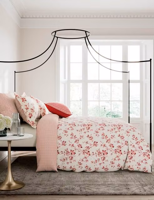 V&A Pink Floral Cotton Percale Reversible Garden Rose Bedding Set W: 180 cm, L: 200 cm