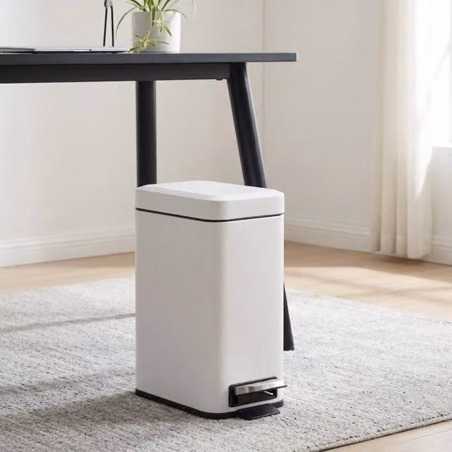 STILVORA 5L White Pedal Bin with Removable Inner Bucket and Soft Close Mechanism – 1