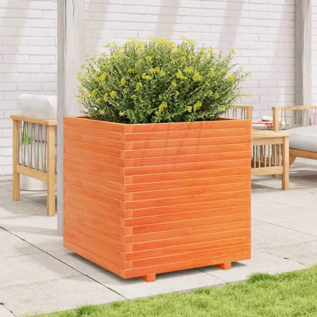 Berkfield Home Beautiful Garden Planter Tub in Brown Solid Wood, W/D/H: 70 x 70 x 72.5 cm – 1