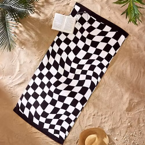 Catherine Lansfield Checkerboard Cotton Beach Towel in Black and White, W: 76 cm, L: 160 cm – 1