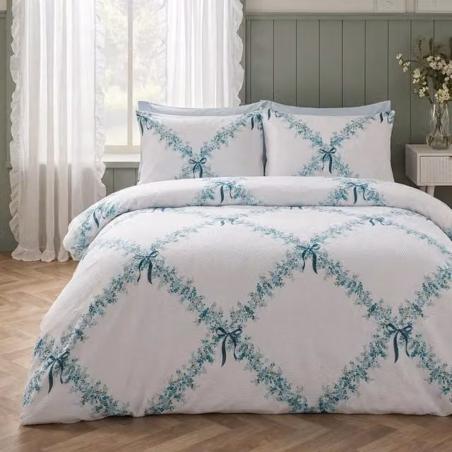 OHS Botanics Floral Duvet Cover and Pillowcase Set in White and Beige, 180 x 200 cm