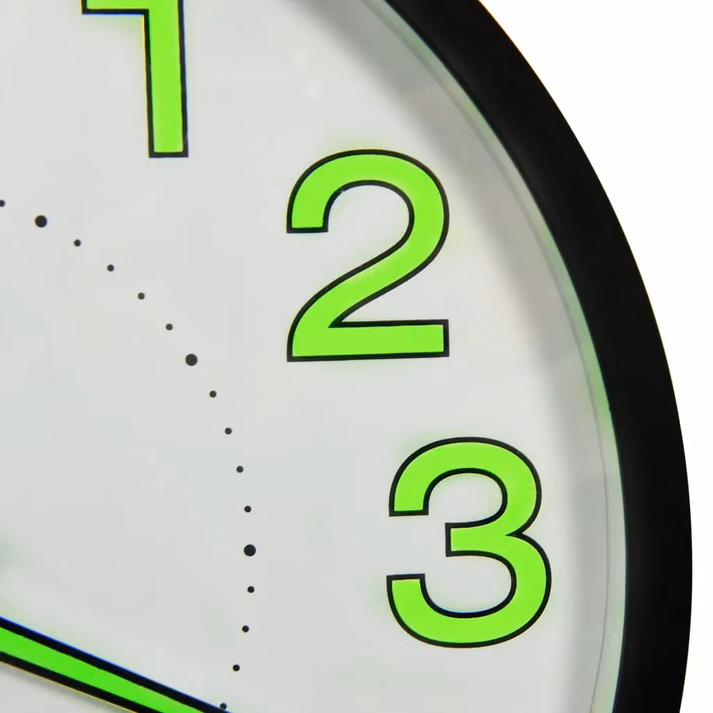 Berkfield Home Luminous Analog Wall Clock in Black, Diameter: 30 cm – 2