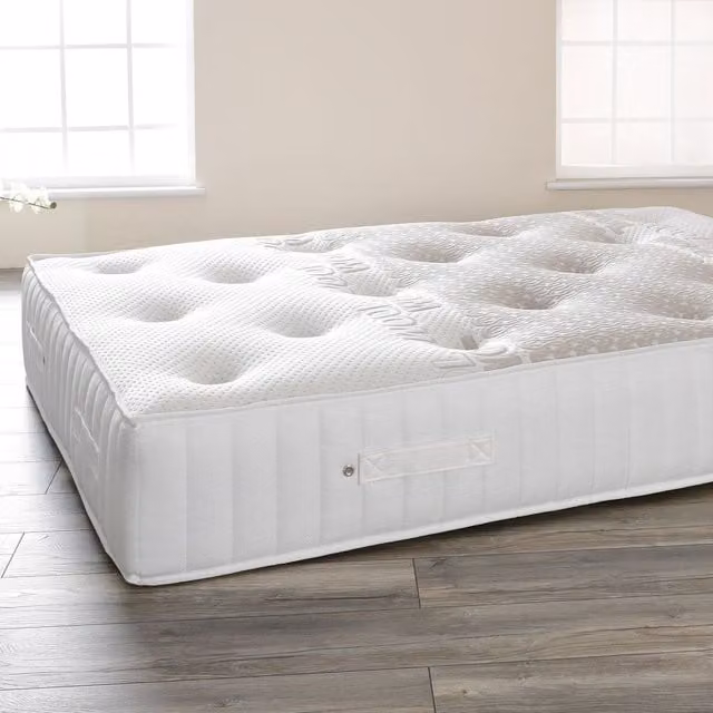 Comfy Living Hybrid Pocket Sprung 3500 Mattress with Memory Foam and Wool, White, W: 140 cm, L: 200 cm