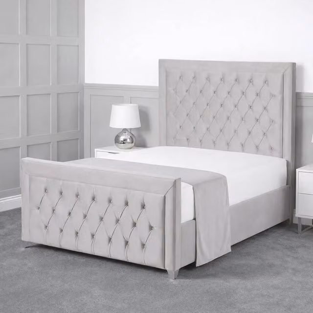 Living Comfort Bedz Ember Upholstered Gas Lift Storage Bed in Silver, Size: Double (W/D/H: 140 x 200 cm) – 1